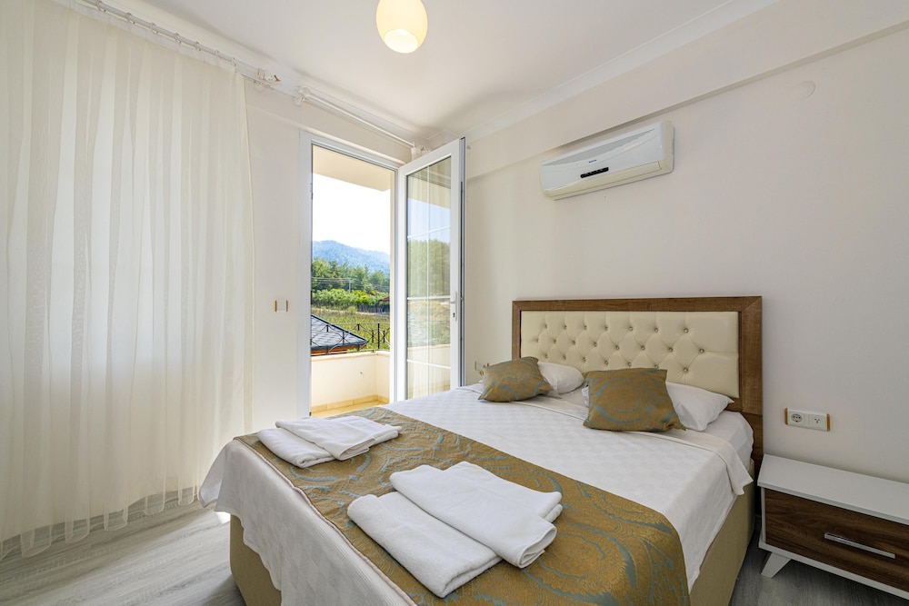 Anatolian Apartments 12/50