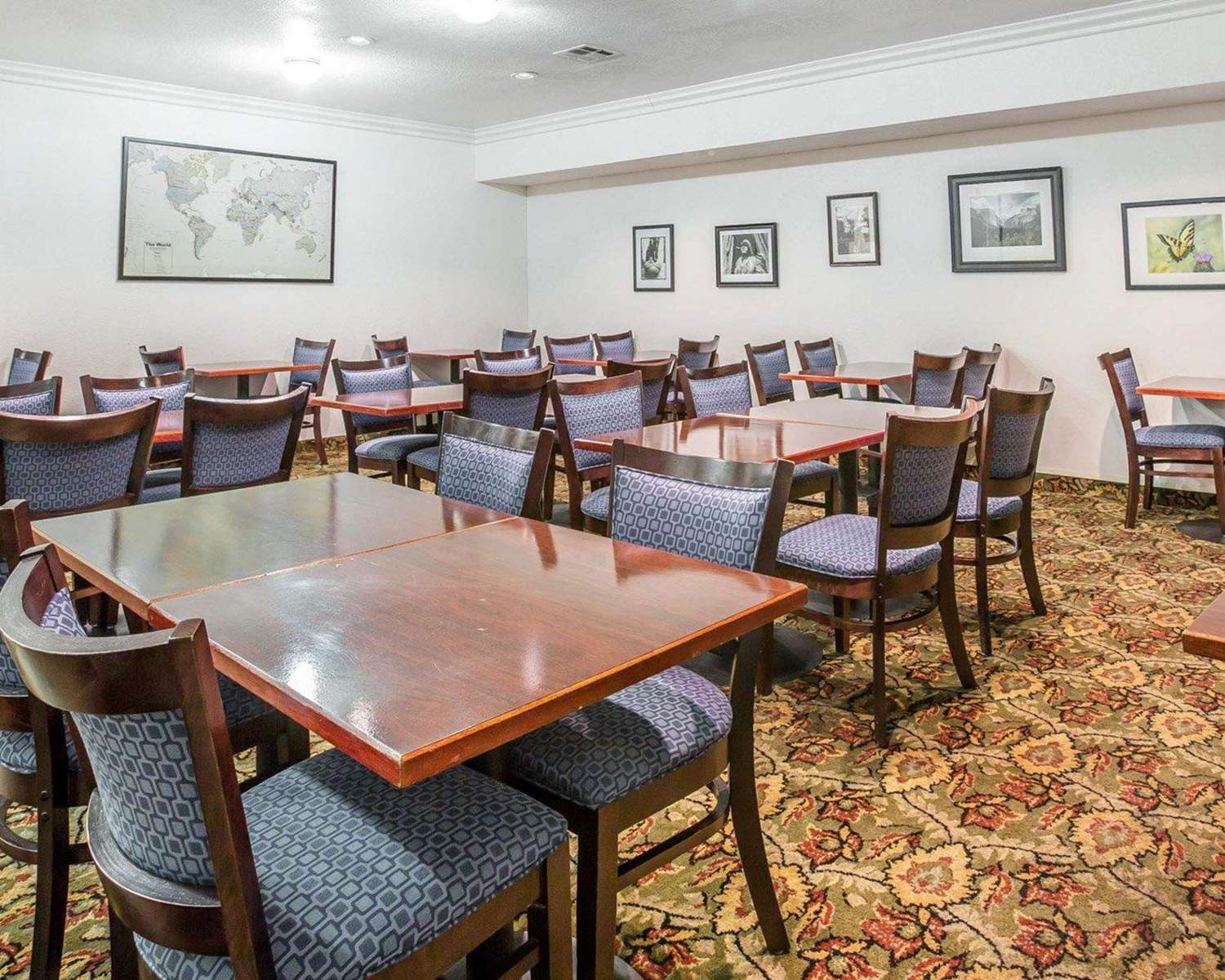 Quality Inn Yosemite Valley Gateway 33/39