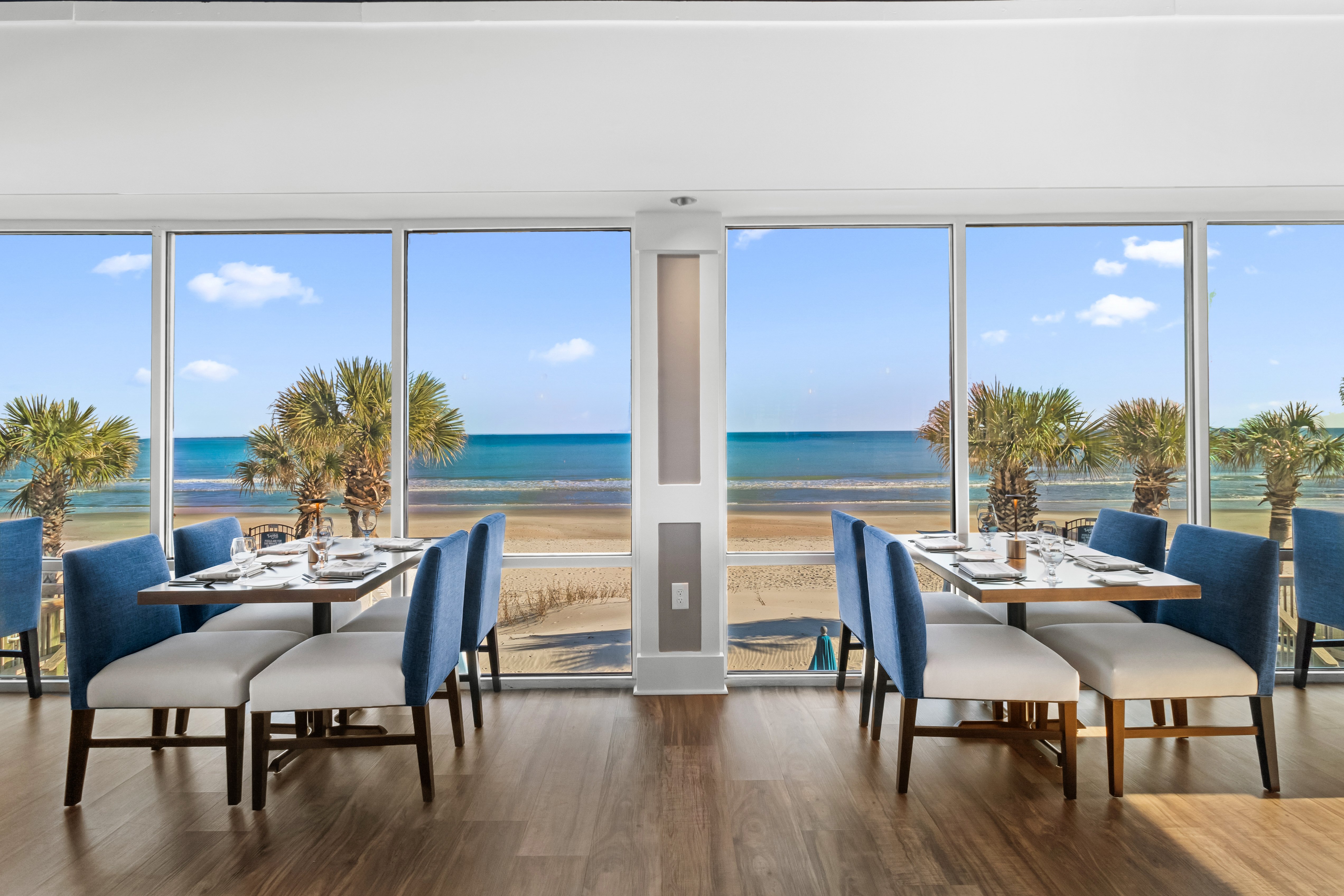 The Oceanfront Litchfield Inn 53/75