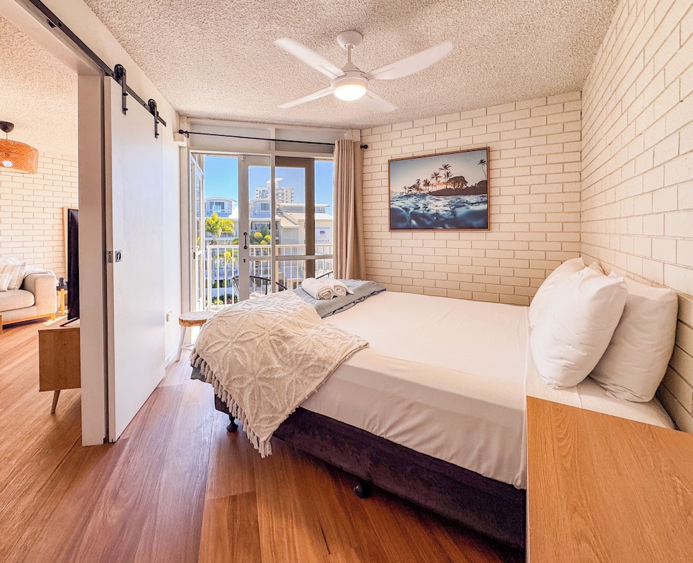 NORTHPOINT HOLIDAY APARTMENTS 30/61