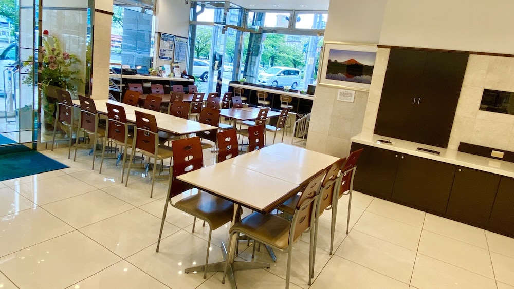 Toyoko Inn Hiroshima Ekimae Ohashi Minami 56/67