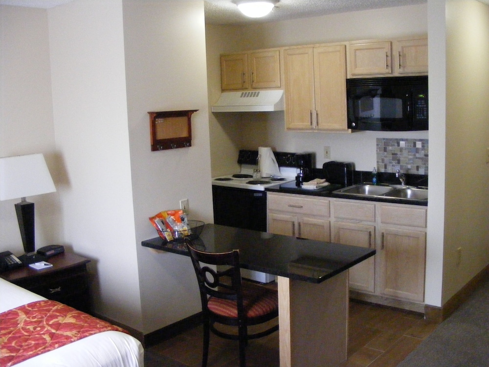 Ashley Quarters Hotel 28/33
