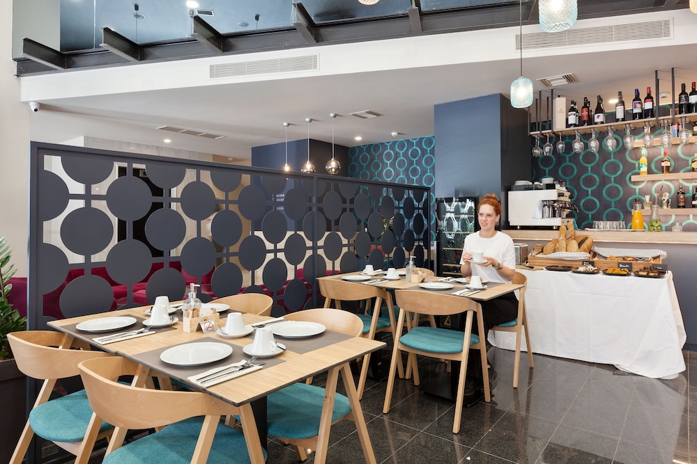Trendy by Athens Prime Hotels 45/58