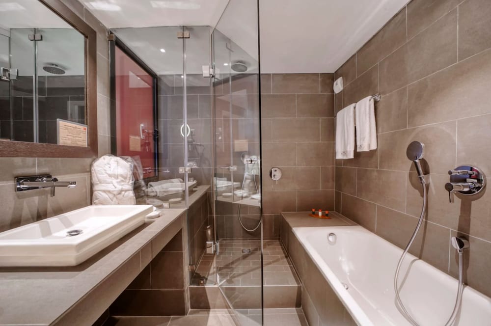 Hotel Akwa Palace 47/50