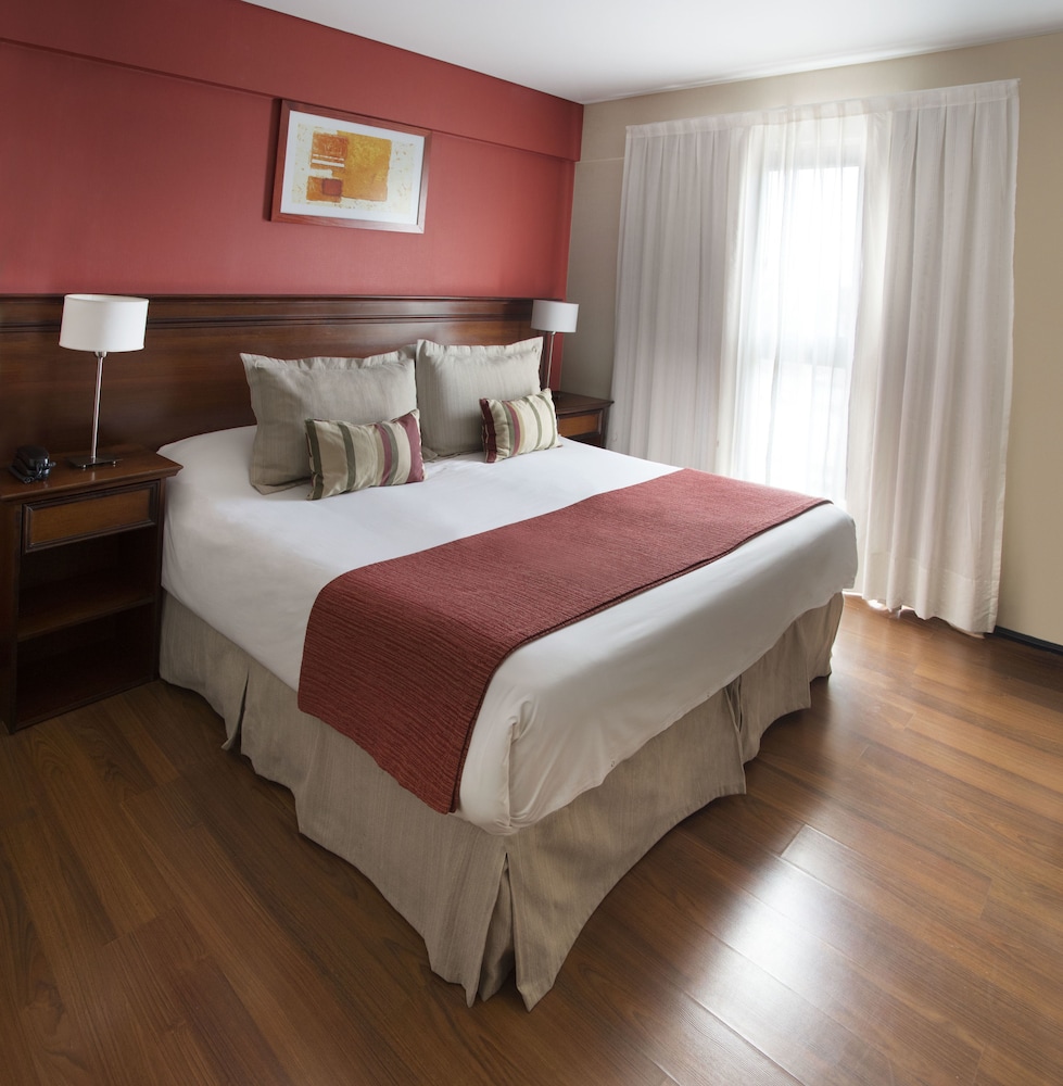 Premium Tower Suites San Luis 25/60