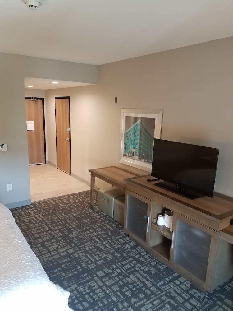 Hampton Inn Suites Dallas the Colony Tx 23/48