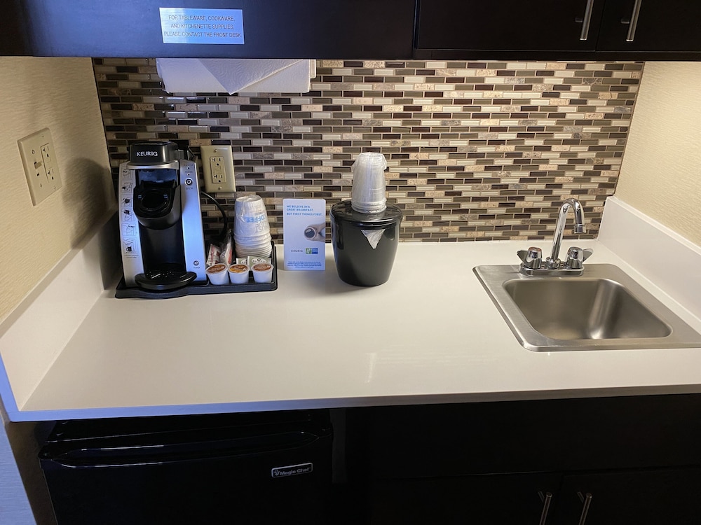 Atwell Suites Austin Airport, an IHG Hotel 43/72