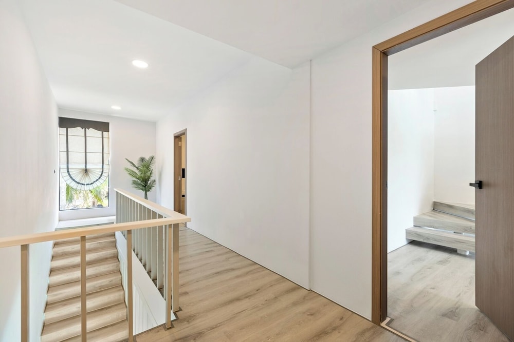 Zen Style Pool Access Townhouse 26/50