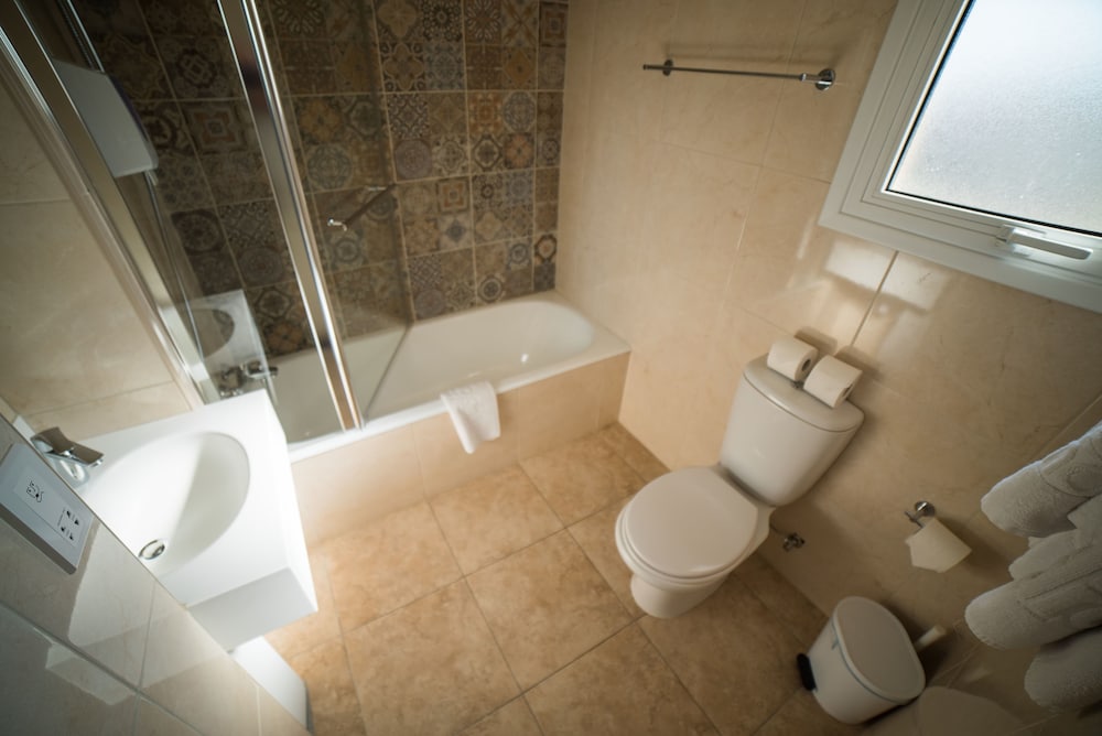 Myroandrou Hotel Apartments 10/38