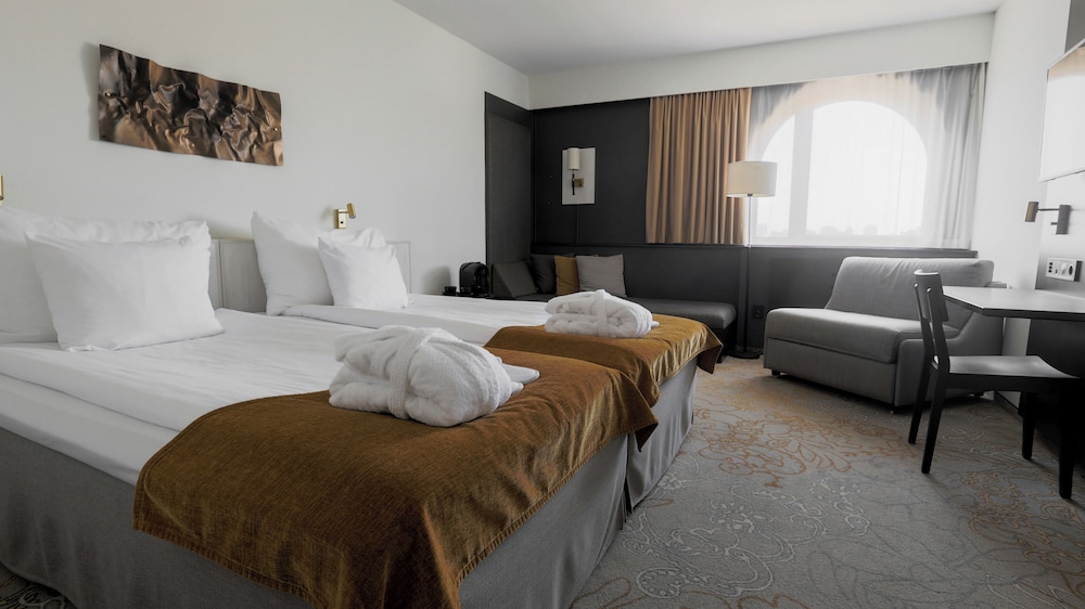 Quality Hotel Royal Corner 22/70