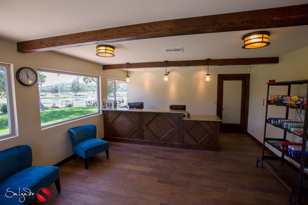 Carlton Oaks Lodge, Ascend Hotel Collection 13/71