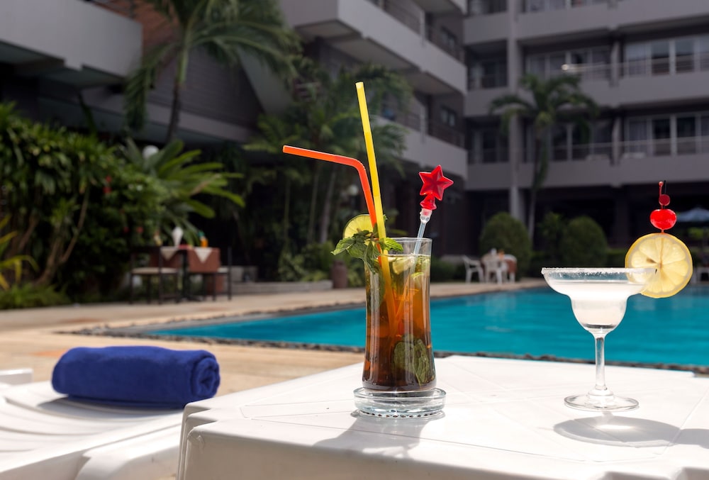THE HOLIDAY RESORT PATTAYA 17/28