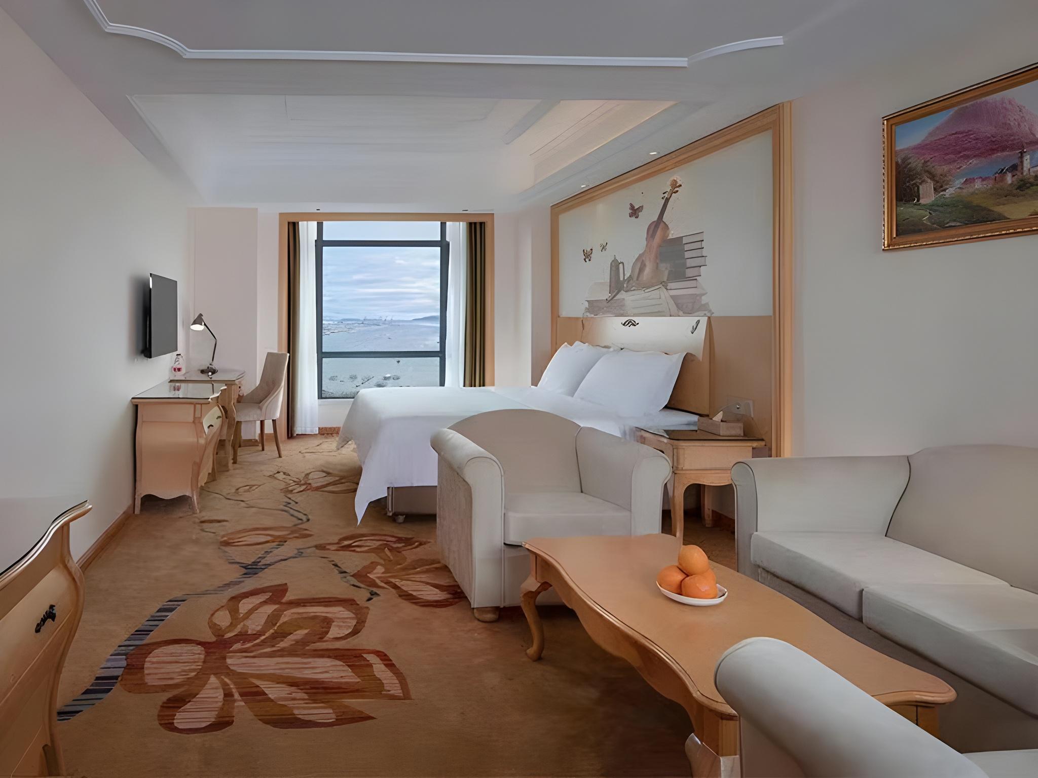 Vienna International Hotel (Huizhou Binhai Park Shop) 18/44