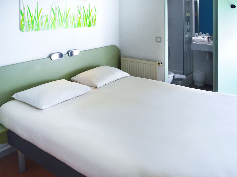 Ibis Budget Hyeres Centre Ville 18/70