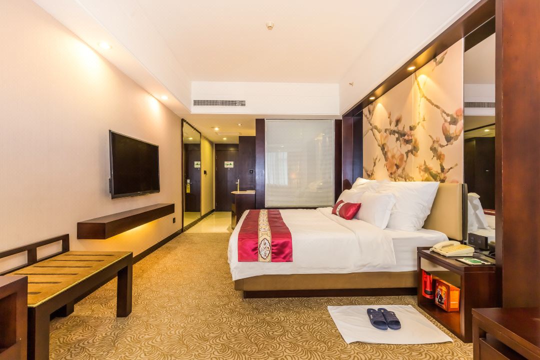 Business, King Bed, Guangdong Yingbin Hotel 2/2
