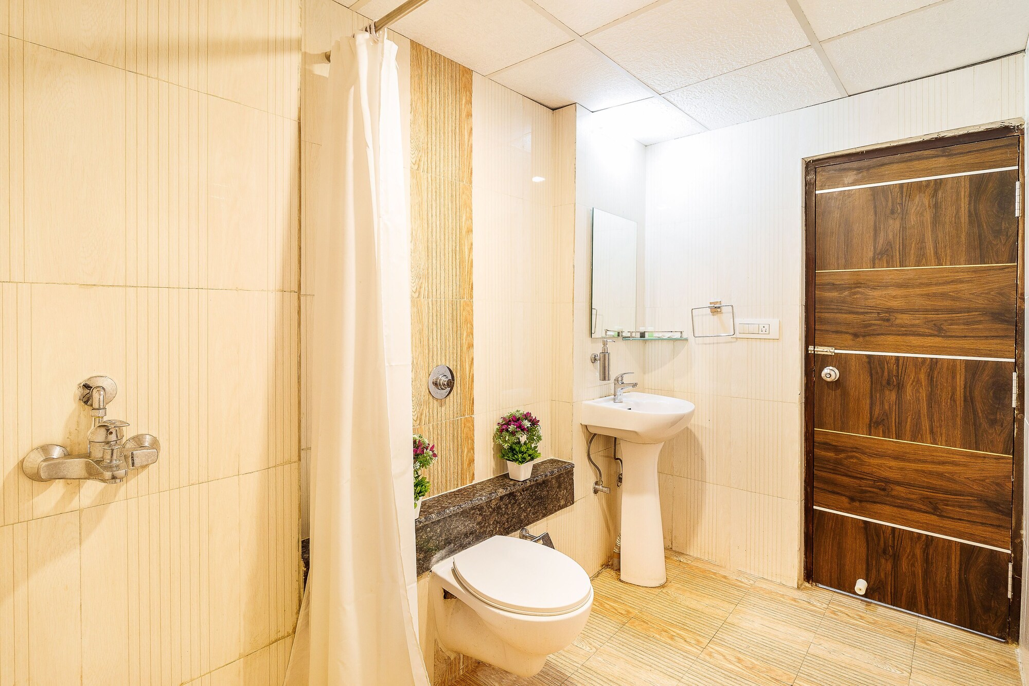 غرفة عائلية بسرير كينج، Hotel Windsor Castle Inn 3/3