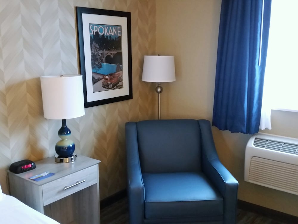 Silverstone Inn And Suites Spokane Valley 21/26