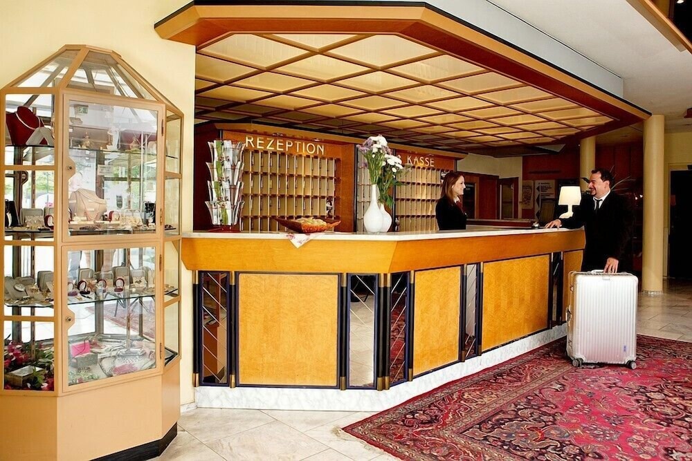 Rheinhotel Vier Jahreszeiten 4/40