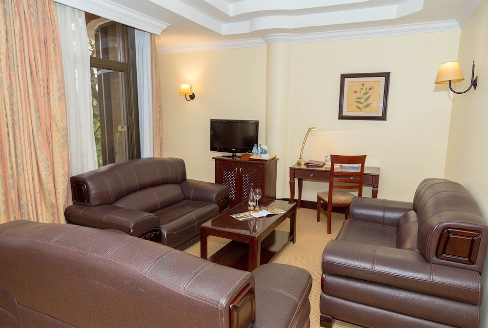 Kibo Arusha Palace Hotel 61/85