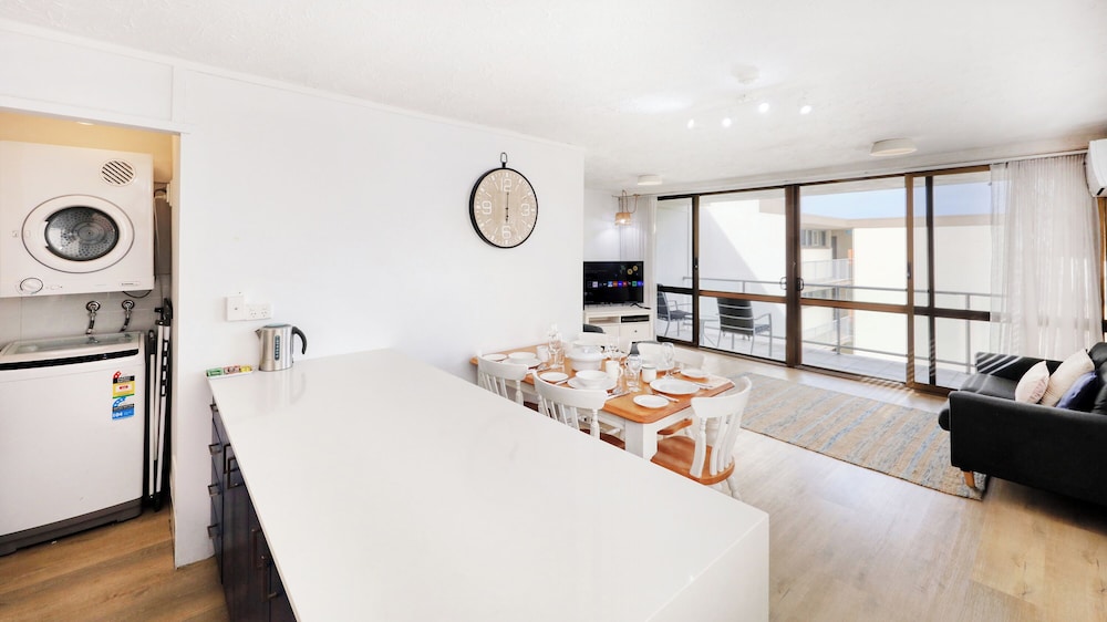 MERRIMA COURT HOLIDAY APARTMENTS 23/74