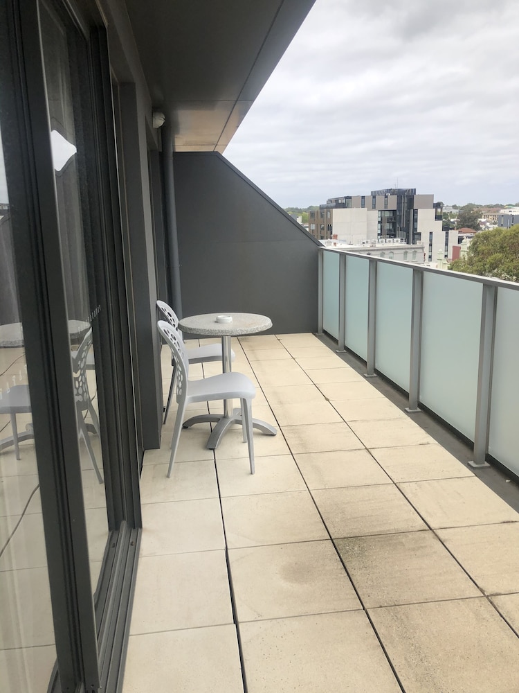 Hiigh Apartments 28/73