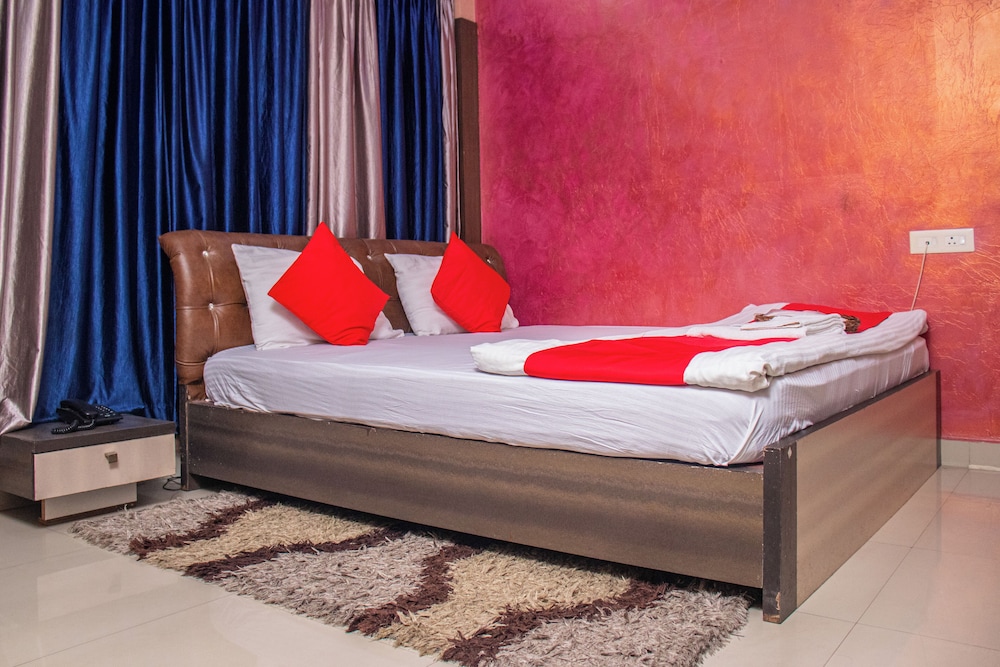 1 BEDROOM, EXECUTIVE, DOUBLE BED