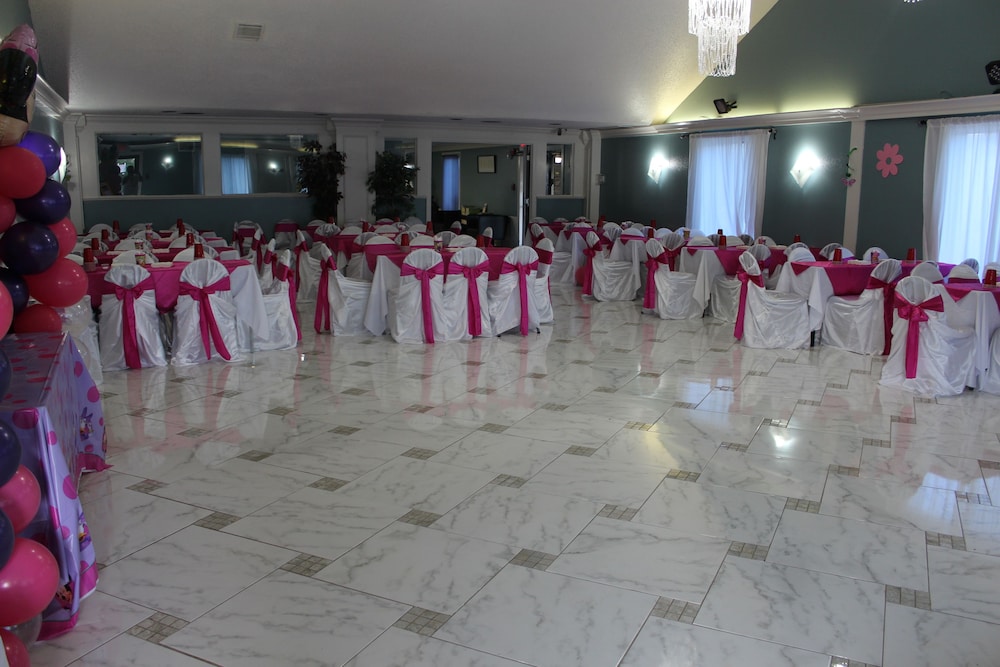 Araamda Inn Norcross 56/72