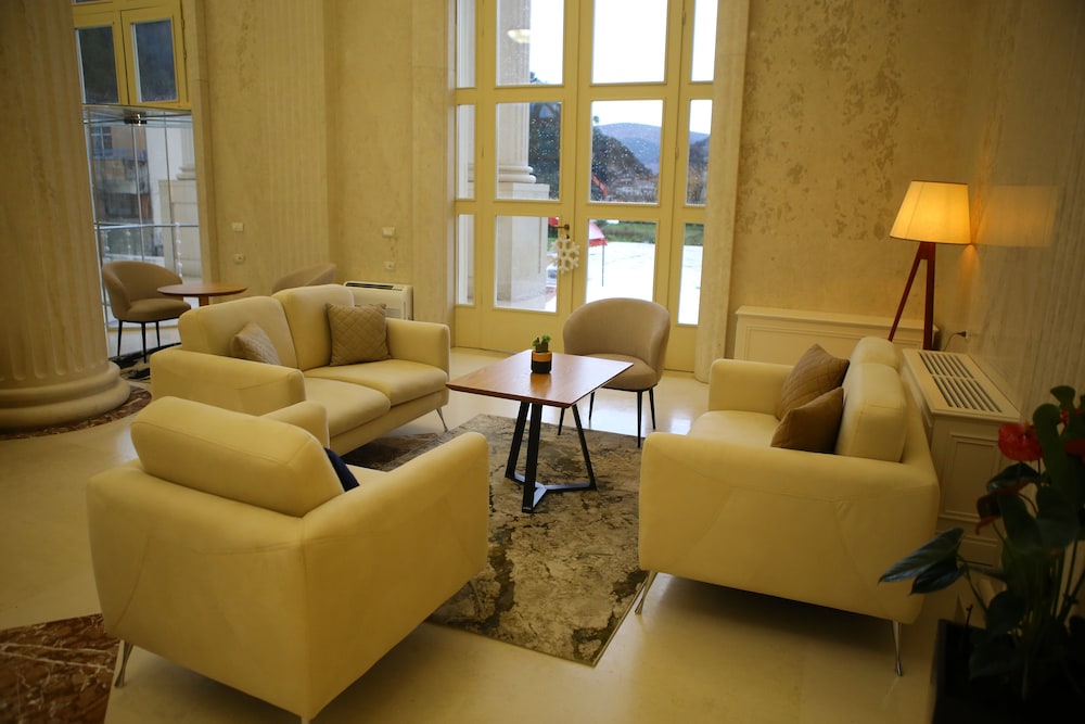 Hotel Colombo Berat 31/50