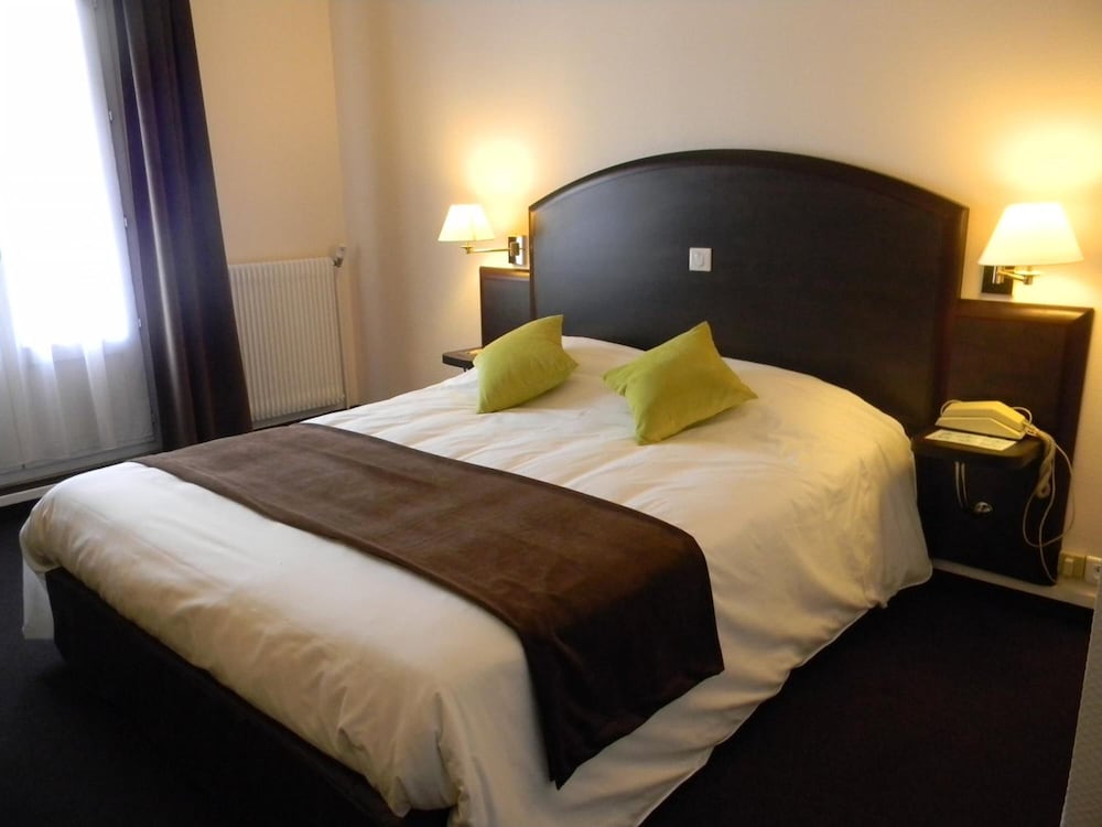 Brit Hotel Cahors Le France 16/61
