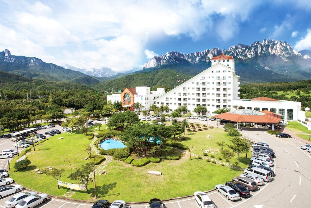 Ilsung Seorak Oncheo Condo and Resort 16/16