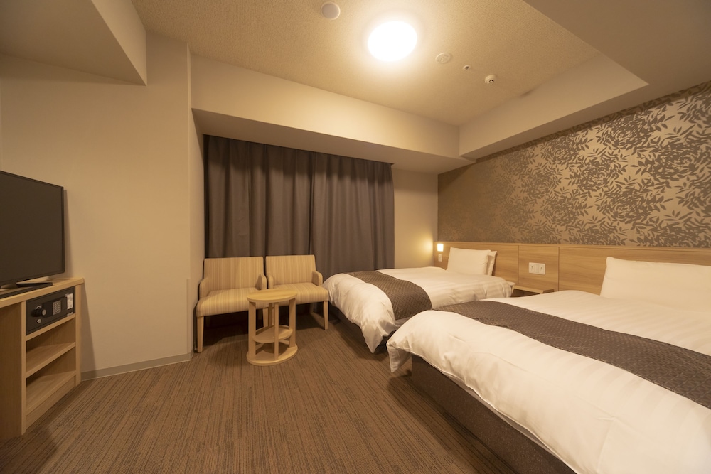 Dormy Inn Premium Namba Annex 4/24
