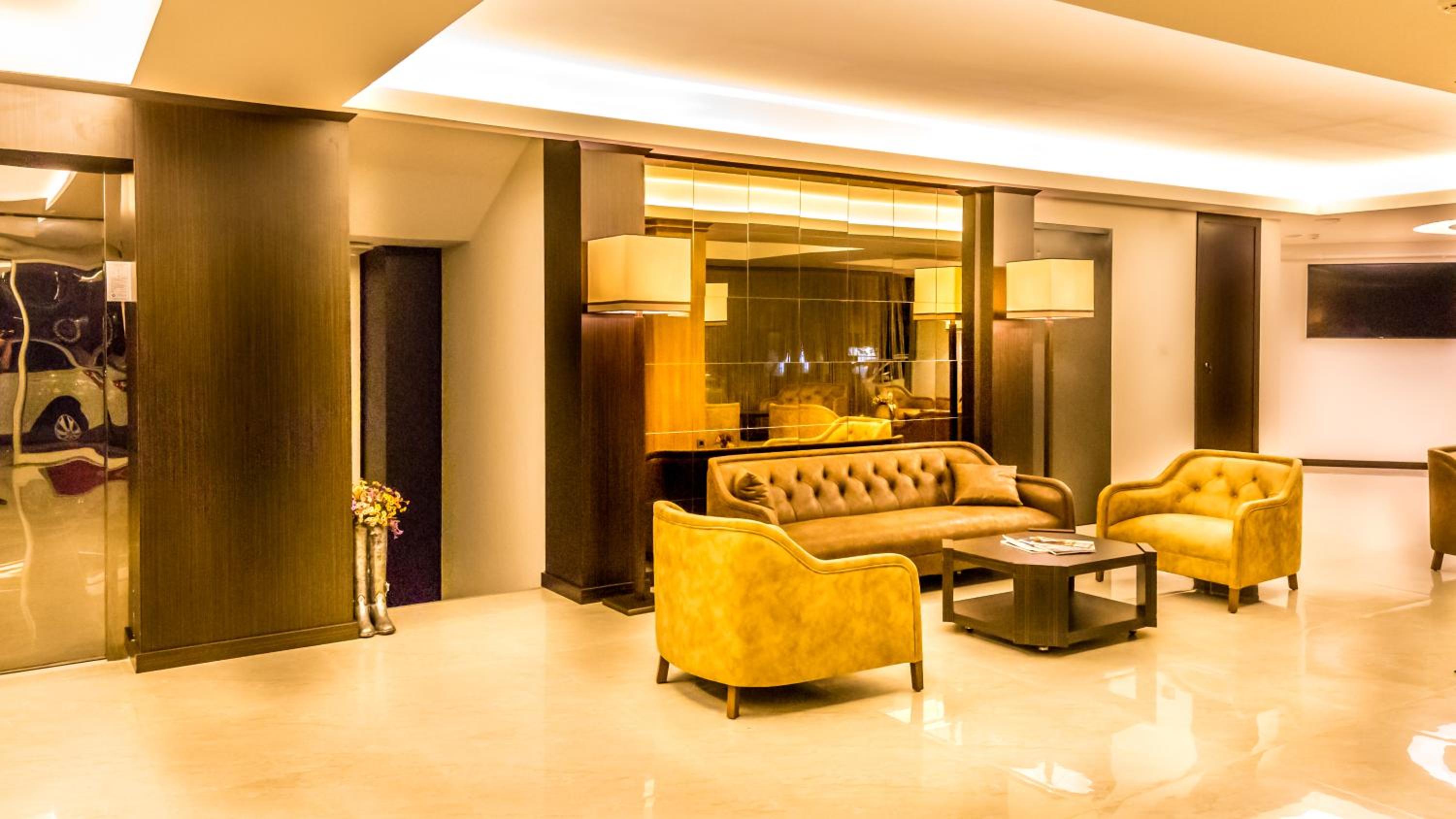 Lozengrad Hotel 27/48