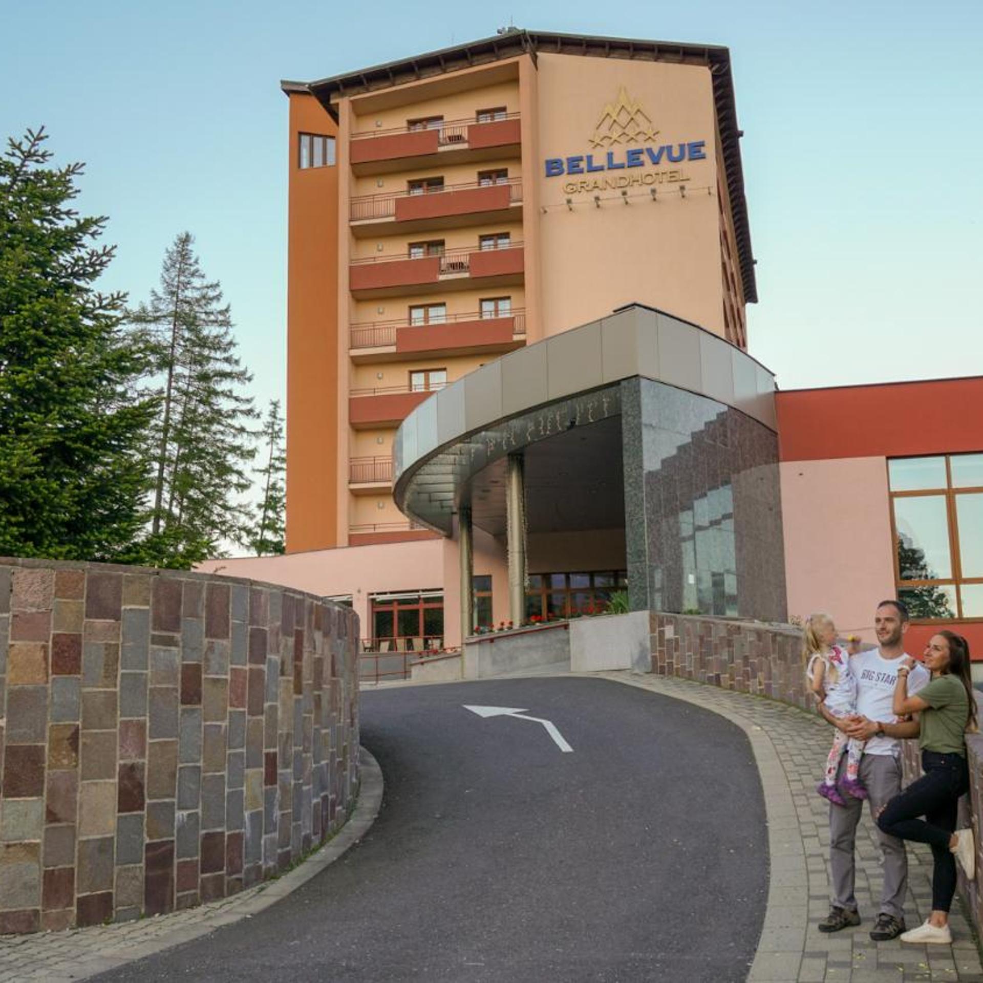 Grand Hotel Bellevue 44/50