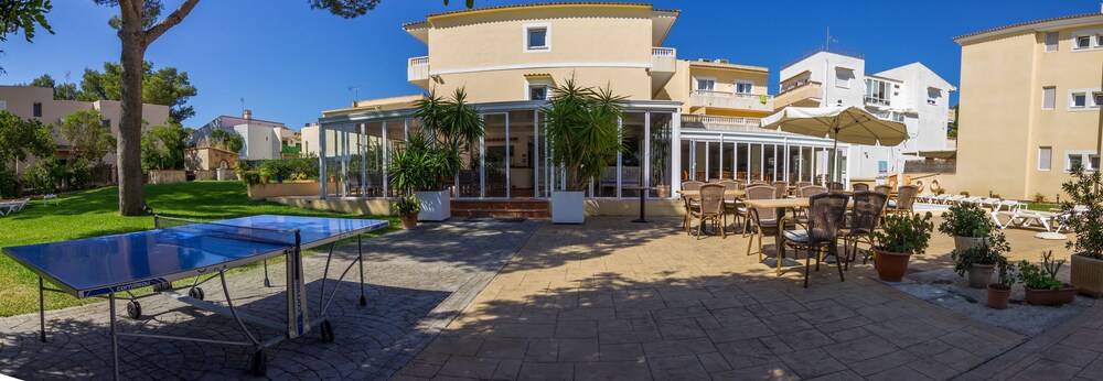 Bluewater Hotel 21/27