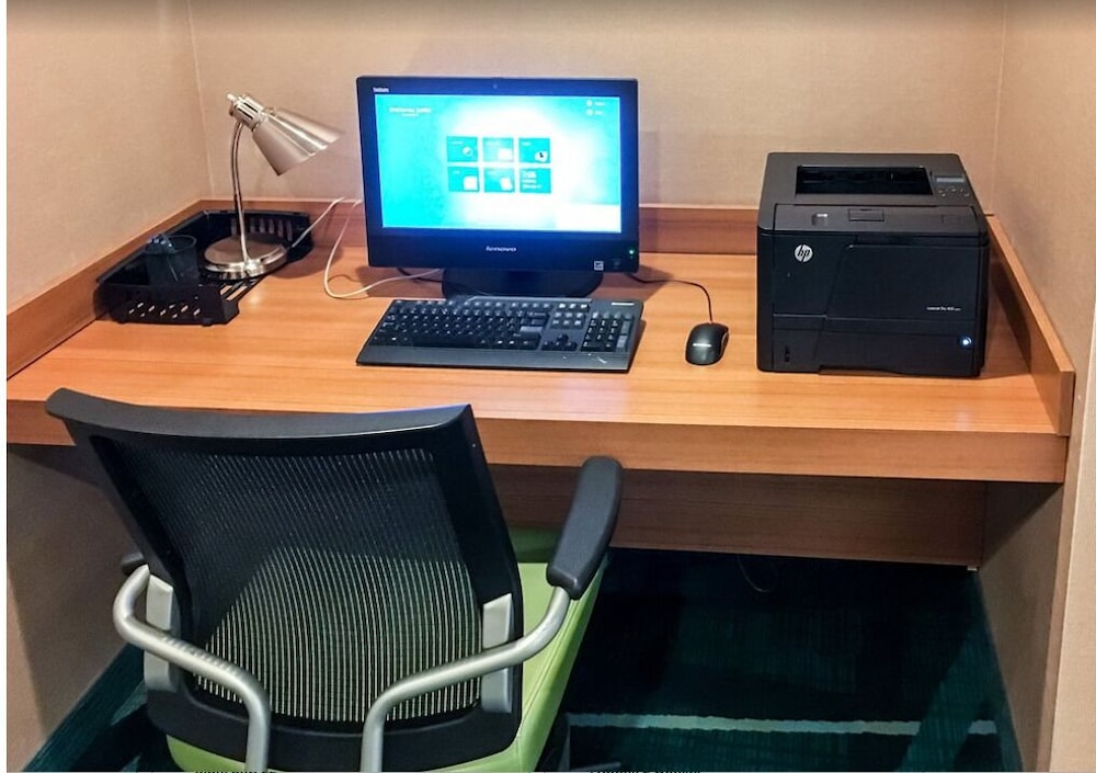 Kings Inn And Suites Mason Ex Springhill Suites By Marriott Cincinnati Northeast 25/27