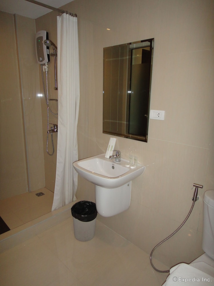 Prestigio Hotel Apartments 19/41