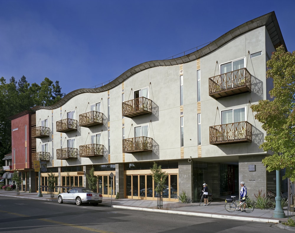 h2hotel 5/62