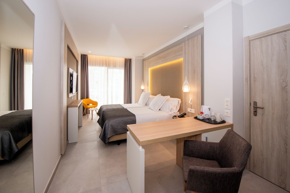 غرفة قياسية بسريرين مزدوجين، Bahia Principe Fantasia Tenerife 4/5