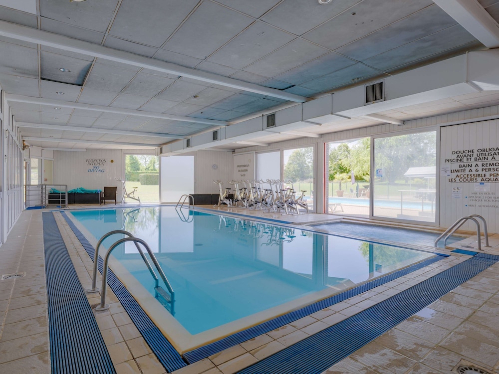 Mercure Lyon Est Villefontaine 41/64
