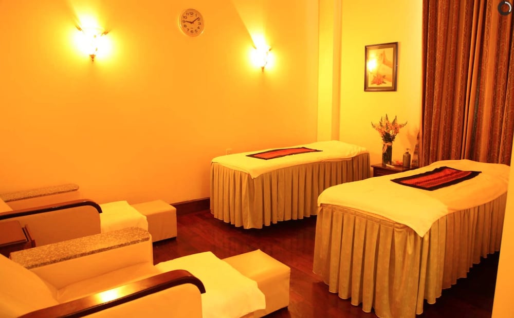 Dalat Hotel Du Parc 26/49