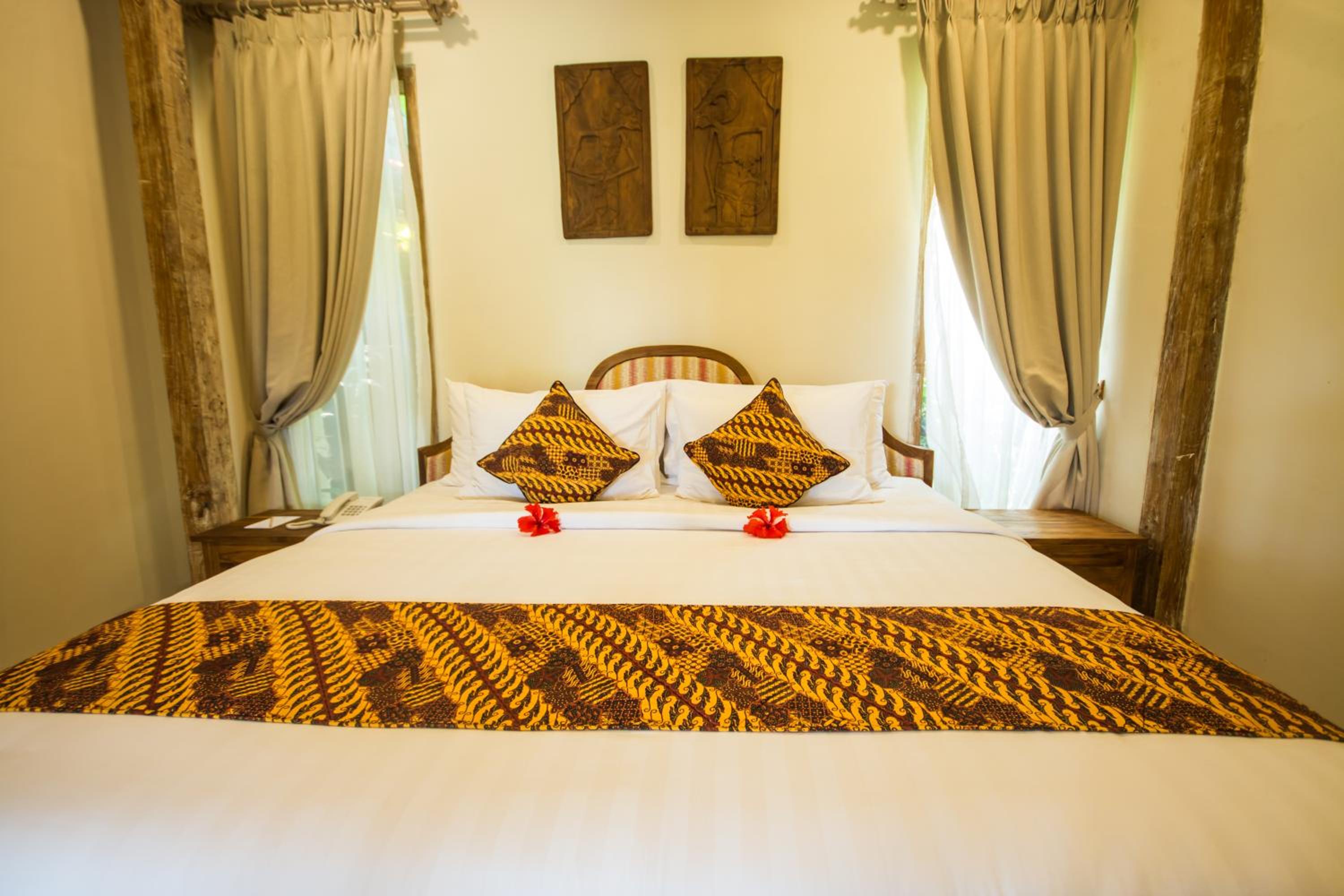 2 Bedrooms, Joglo, Villa, 2 King Beds, Private Pool