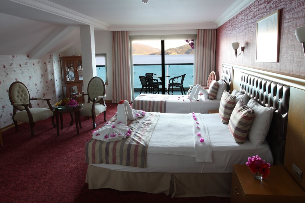 Orsmaris Boutique Hotel 20/50