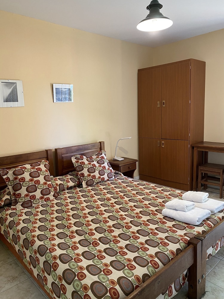 Hostel del Glaciar Pioneros 18/69
