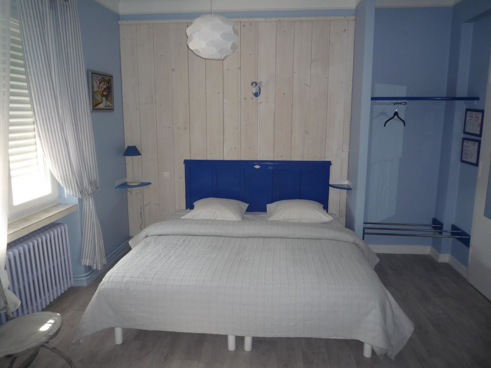 Hotel du Centre 16/50