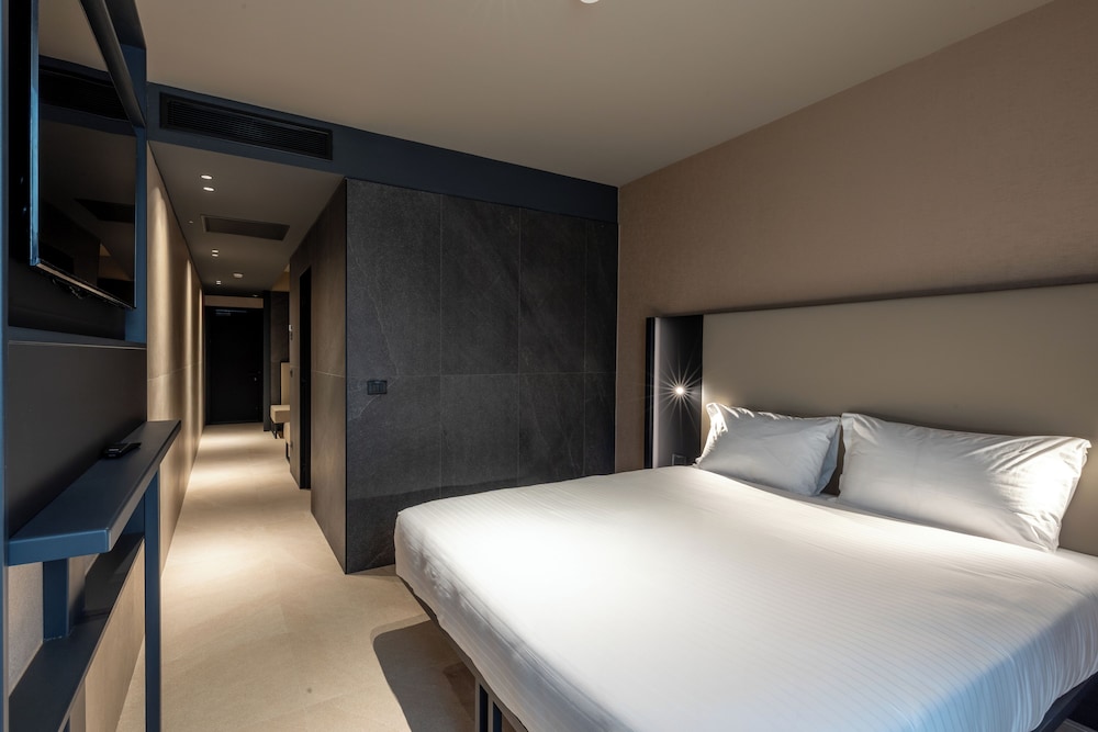Scarlatti Hotel Milano 12/50