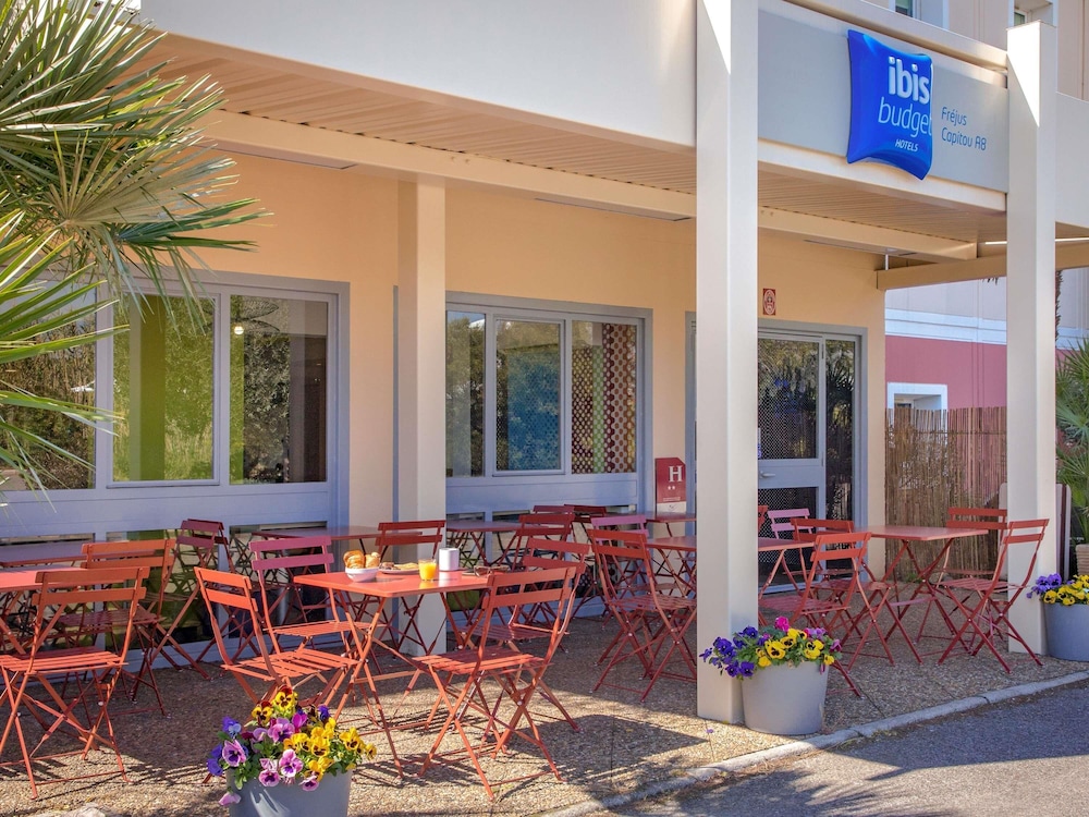 Ibis Budget Frejus Capitou A8 8/61