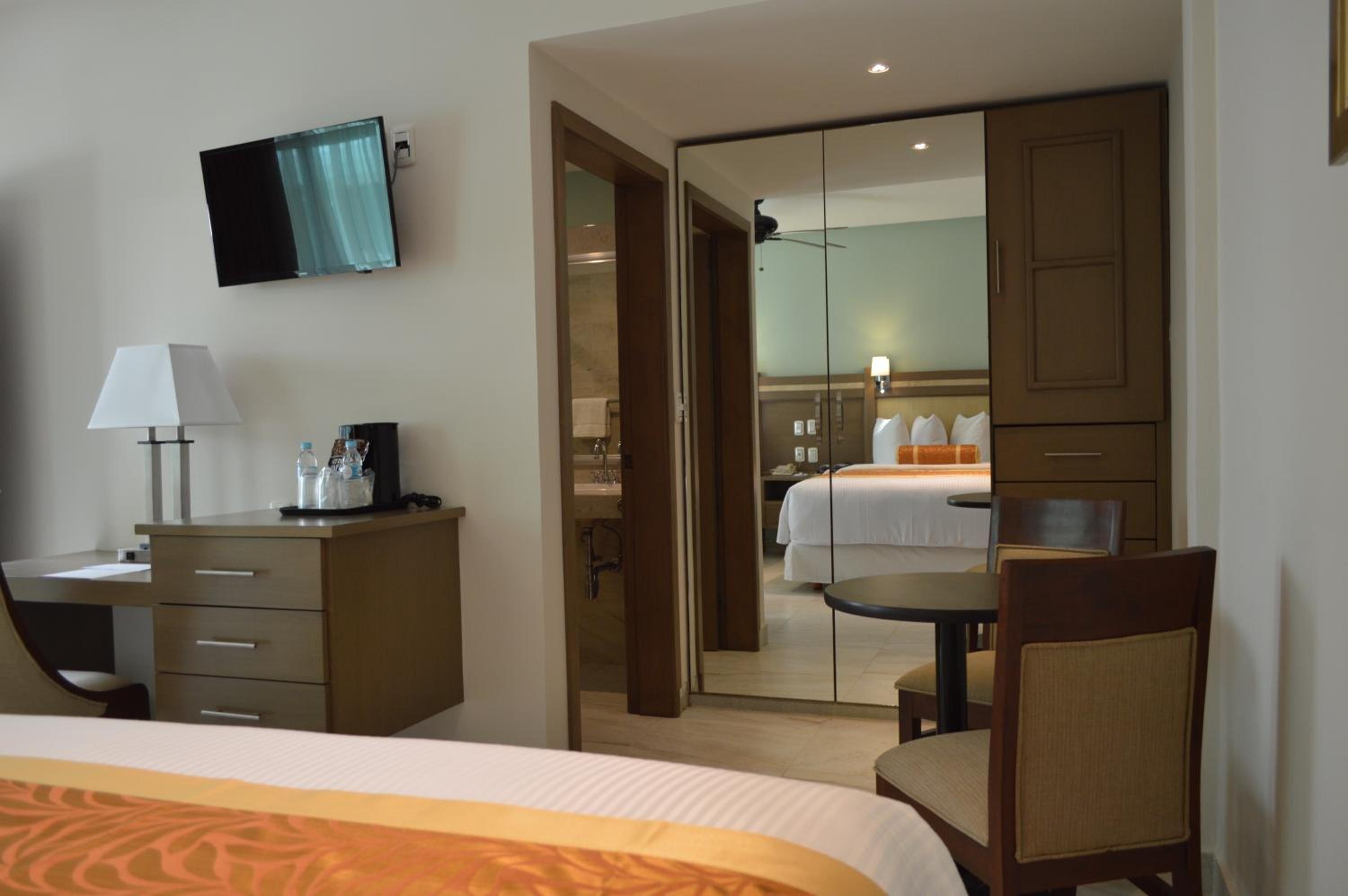 Hotel Villa Magna Poza Rica 25/46