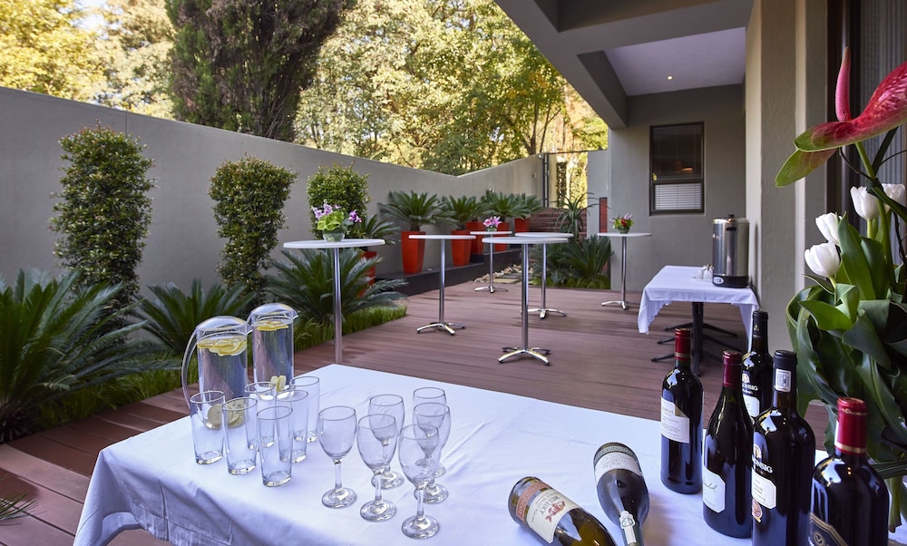 Dynasty Forest Sandown Accommodation 50/69