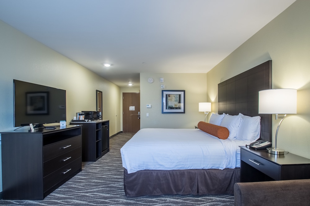 Cobblestone Inn & Suites - St. Mary S 14/57