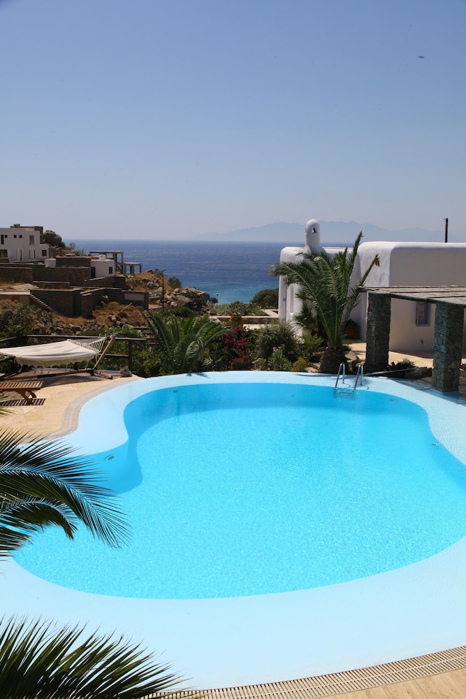 Nama Villas 17/25